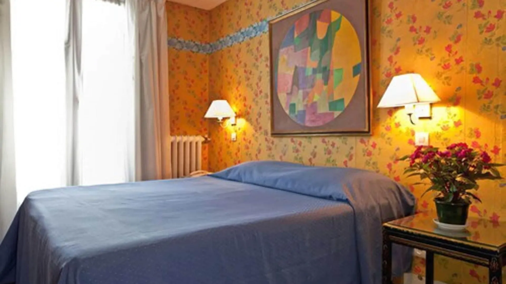 Agora Otel