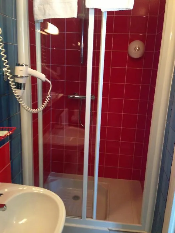 Agora Otel Paris